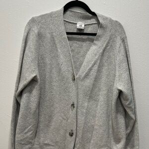 Light Grey Cabi Sweater with 3 Buttons - Soft and Stylish (S, fits like L-XL)